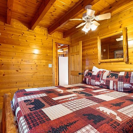 Pin Oak Cabin, Unit 241 ピジョンフォージ エクステリア 写真
